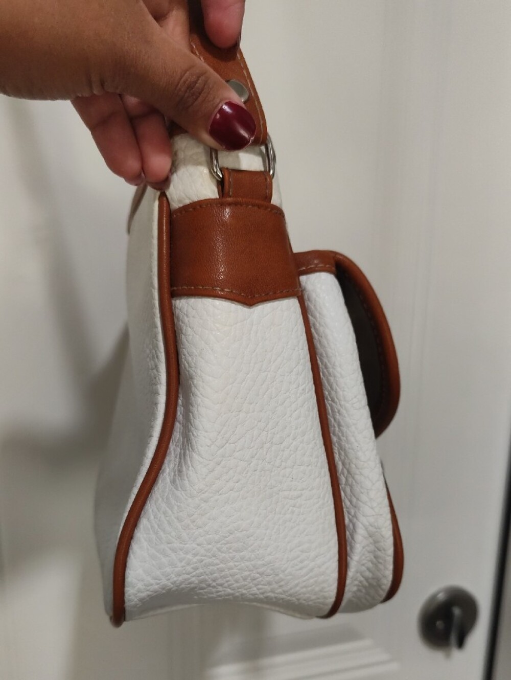 Dooney & Bourke White Pebbled Leather Crossbody with Brown Trim - Picture 10 of 12